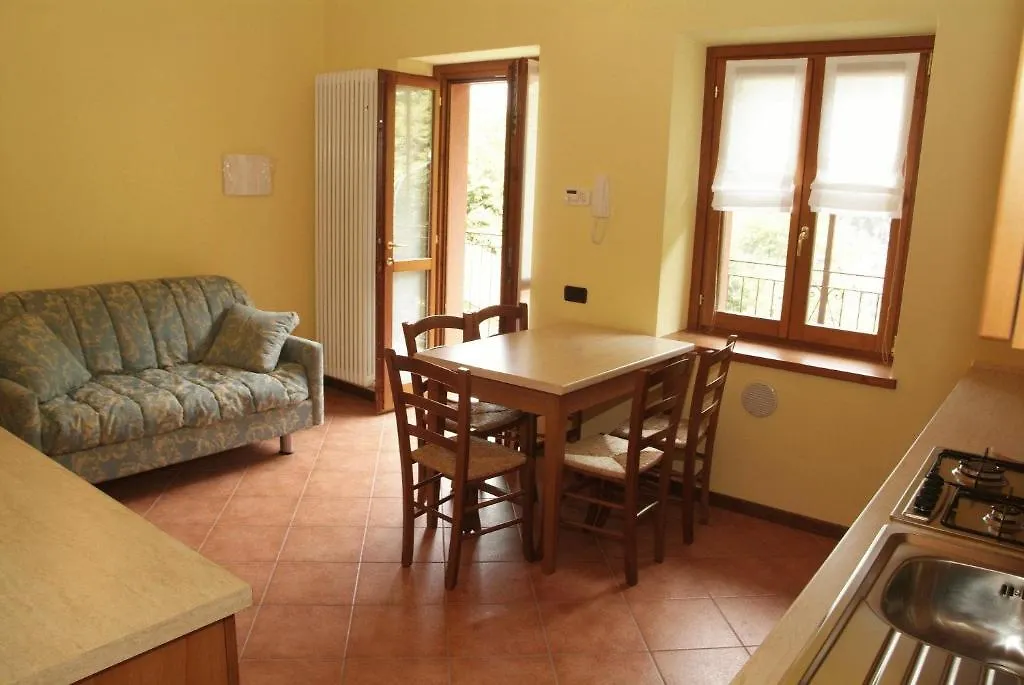 Casa Vacanze Da Edo Aparthotel Civate Italy