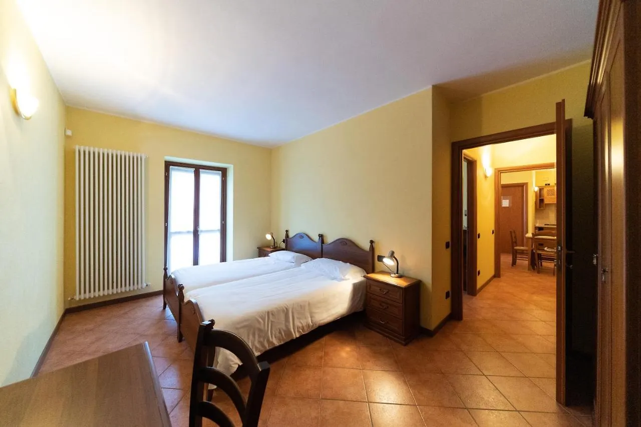 Casa Vacanze Da Edo Aparthotel Civate