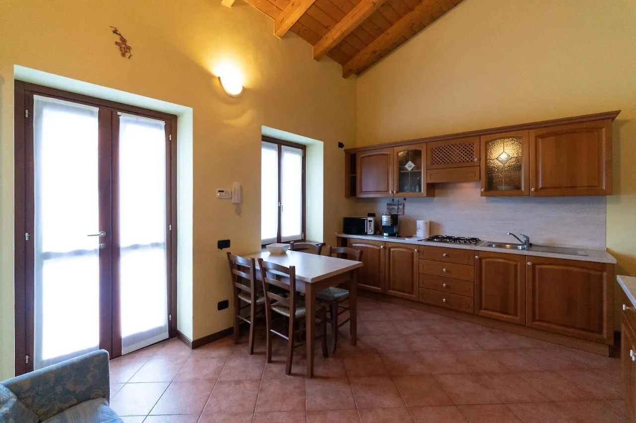 Casa Vacanze Da Edo Aparthotel Civate