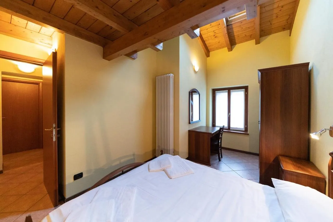 Casa Vacanze Da Edo Aparthotel Civate