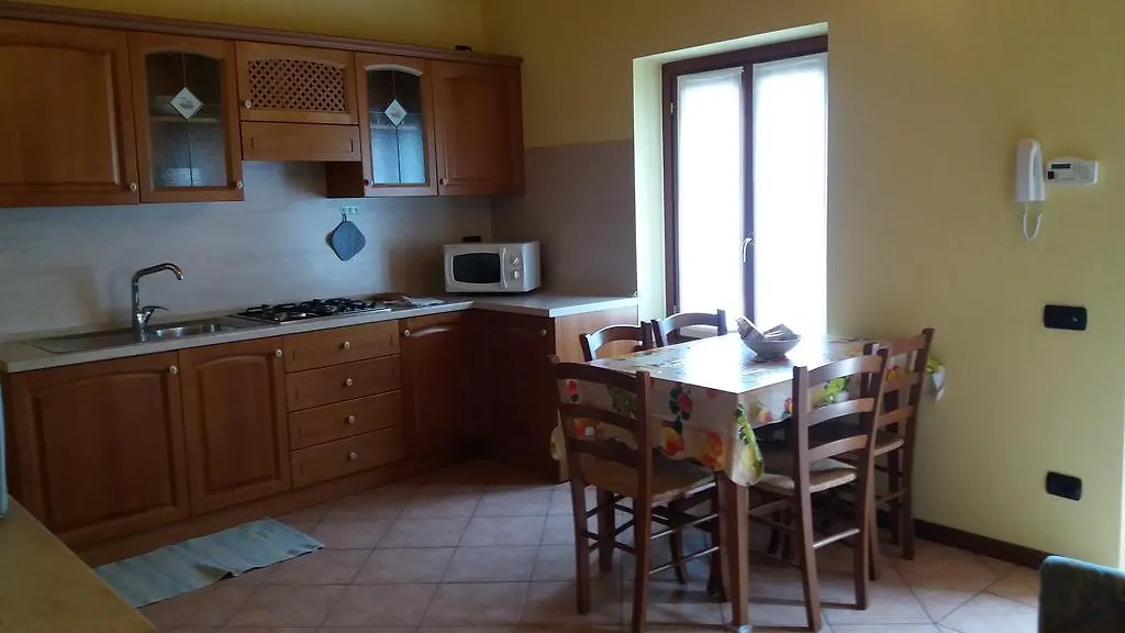 Casa Vacanze Da Edo Aparthotel Civate